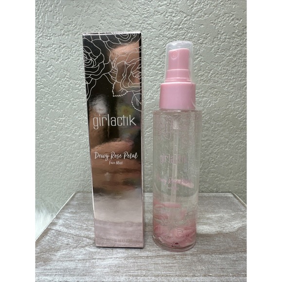 $12 🌙 GIRLACTIK Rose Petal Dewy Face Mist 100 ml 3.3 fl oz NEW - Picture 1 of 3